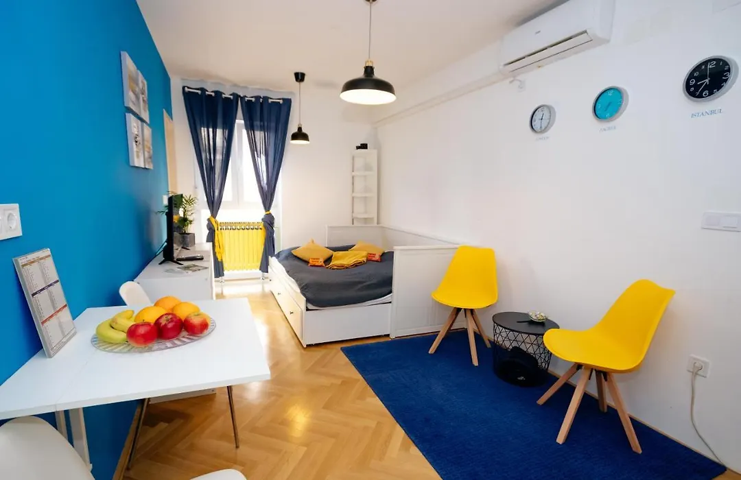 Studio Apartman Yolo Zagreb-1