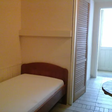 Guesthouse Lessi-3