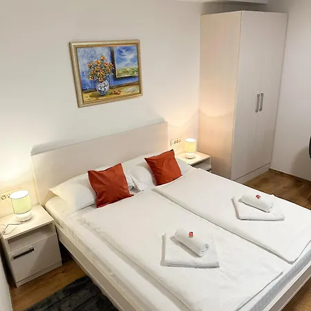 Rooms Lidija-2