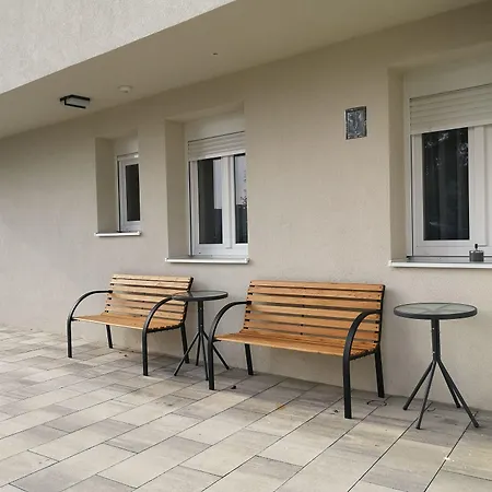 Rooms At Zajceva 34-2