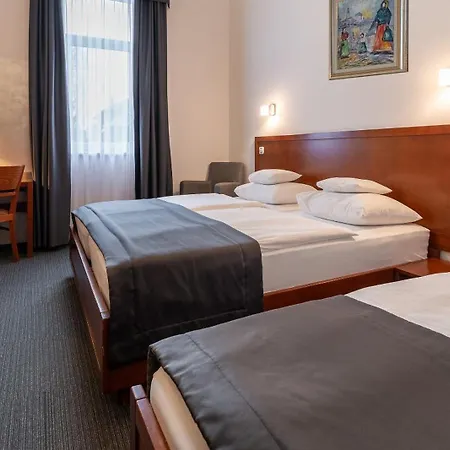 Best Western Airport Hotel Stella-3
