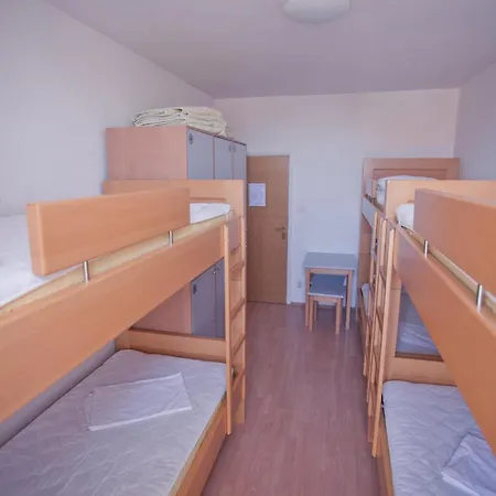 HI Hostel Zagreb-2