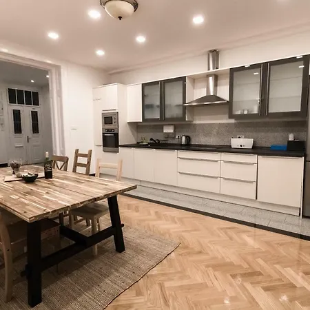 Apartment Luna-2