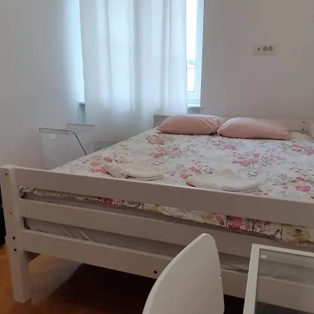 Apartment Luna-3